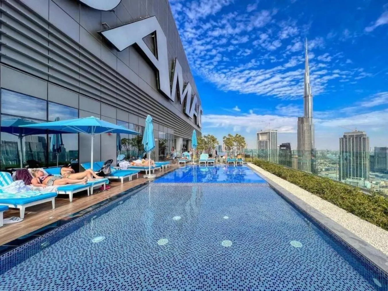 Paramount Hotel Residence Rooftop Infinity Pool Dubai 0*,